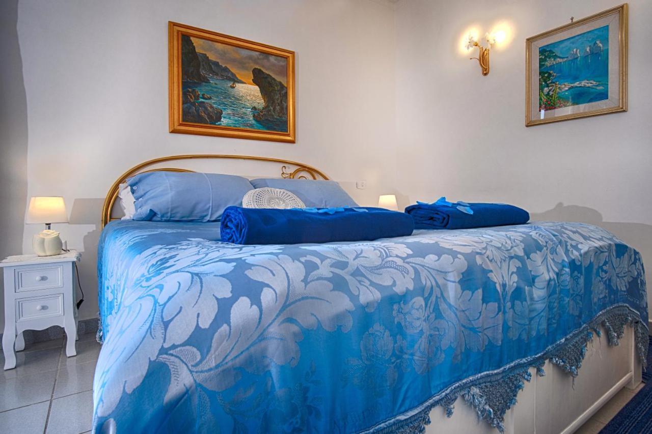 Il Bacio Di Capri